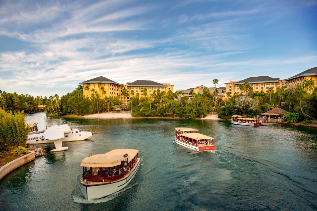 Universals Loews Royal Pacific Resort Review
