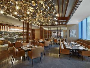 V Hotel Dubai, Curio Collection by Hilton - Accommodations and Room Types