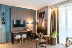Van Der Valk Hotel Groningen-Hoogkerk - Convenient Location