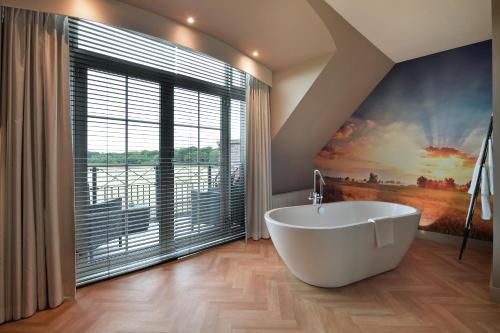 Van Der Valk Hotel Groningen-Westerbroek - Accommodation Options