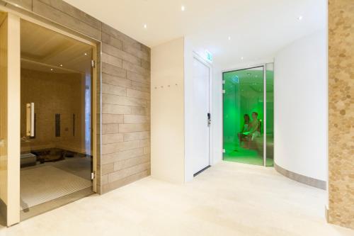Van Der Valk Hotel Rotterdam Nieuwerkerk - Spacious and Luxurious Rooms