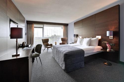 Van Der Valk Hotel Sassenheim - Leiden - Accommodation Offerings and Room Amenities