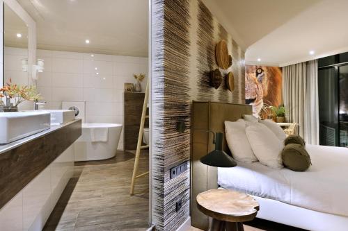 Van Der Valk Theaterhotel Almelo - Accommodation Options