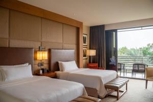 VOGO Abu Dhabi Golf Resort & Spa Formerly The Westin Abu Dhabi Golf Resort & Spa - Accommodation and Facilities