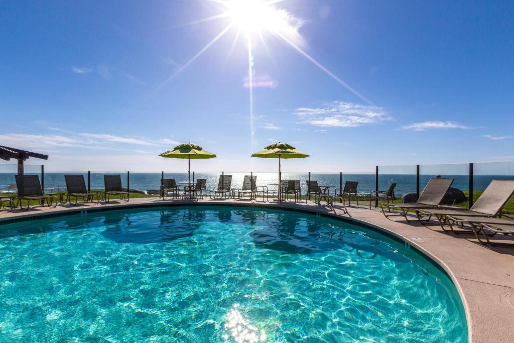 Wave Crest Resort - Accommodation Types and Features