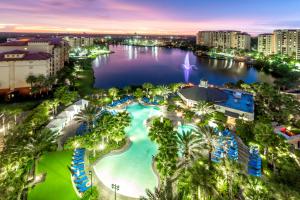 Wyndham Grand Orlando Resort Bonnet Creek - Accommodations and Room Features