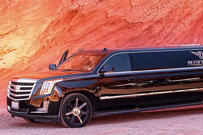 3.5hr Red Rock Limousine Tour With Champagne and Goodies - Good To Know