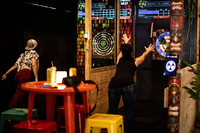 1 Hour Axe Throwing Session - Safety Guidelines and Precautions