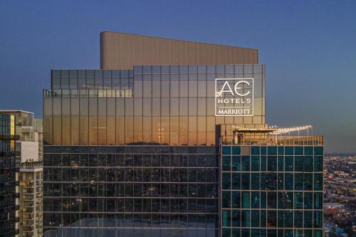 AC Hotel by Marriott Downtown Los Angeles - Amenities and Facilities