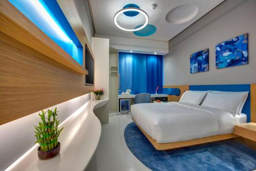 Al Khoory Inn Bur Dubai - Room Amenities and Features