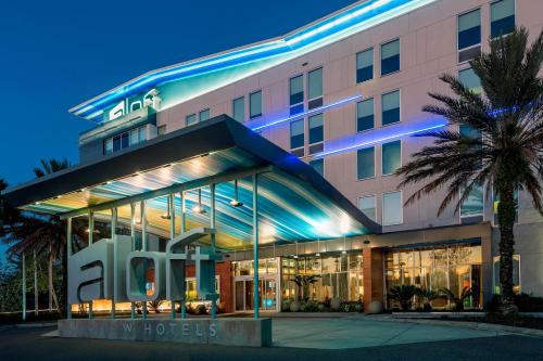 Aloft Jacksonville Airport - Facilities and Amenities