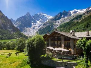 Auberge De La Maison - Amenities and Services