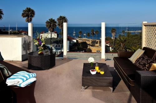 Aurora Hotel - Guest Experience