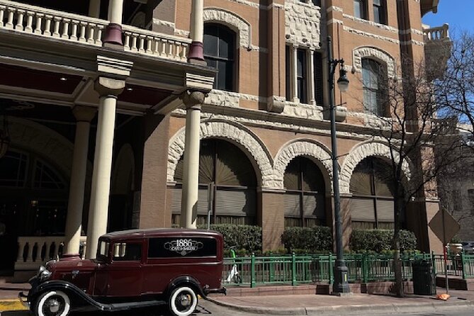Austin's Art and Architecture Panoramic Tour - Accessibility Options