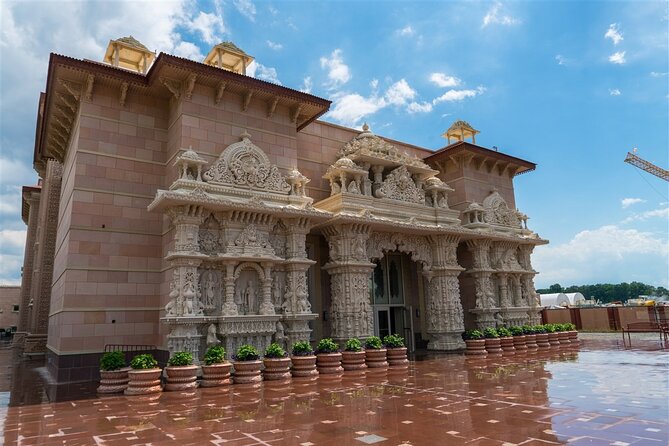 BAPS Shri Swaminarayan Mandir&Longwood Gardens 1-Day Tour From NY - Convenient Transportation Options