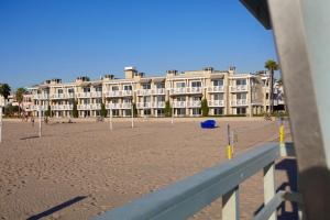 Beach House Hotel at Hermosa Beach - Policies and Procedures