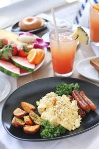 Beacon South Beach Hotel - Facilities and Amenities