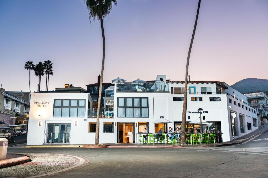 Bellanca Hotel - Amenities and Services