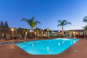 Best Western Plus Forest Park Inn - Notable Guest Comments