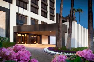 Beverly Hills Marriott - Guest Experience