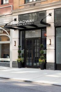 Broadway Plaza Hotel - Amenities and Services