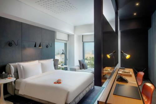 Canopy by Hilton Dubai Al Seef - Accommodation and Room Features
