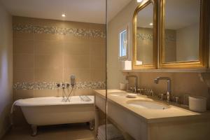 Château De Valmer - Exceptional Amenities