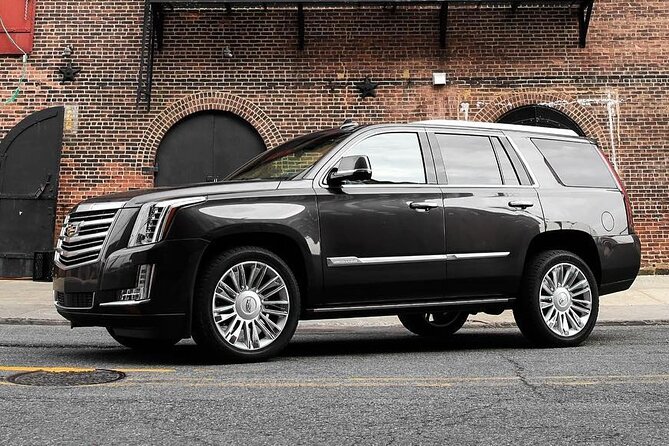 Chicago Airport Transfer: OHare Airport ORD to Chicago in Luxury SUV - Luxury Vehicle Fleet Details