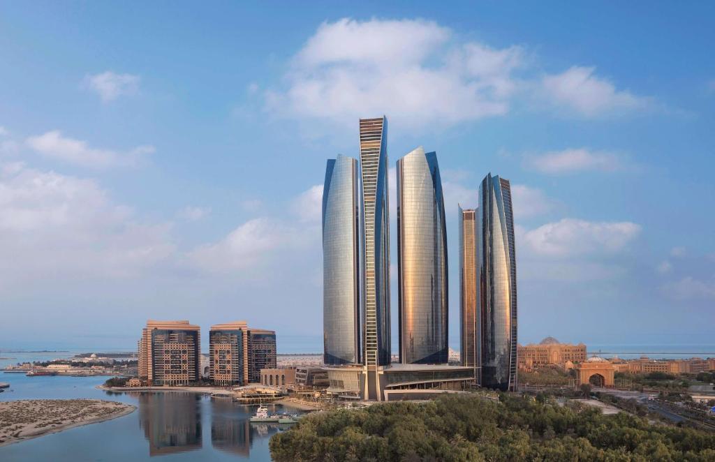 Conrad Abu Dhabi Etihad Towers Review