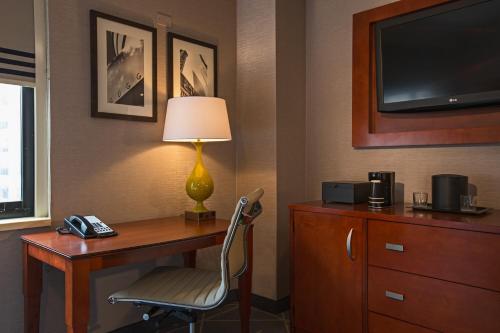 Courtyard by Marriott New York Manhattan/ Fifth Avenue - Guest Ratings and Reviews