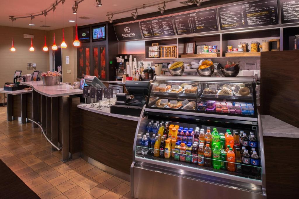Courtyard by Marriott Oxnard/Ventura Review
