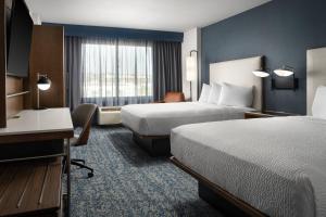 Courtyard by Marriott San Diego Mission Valley/Hotel Circle - Room Features