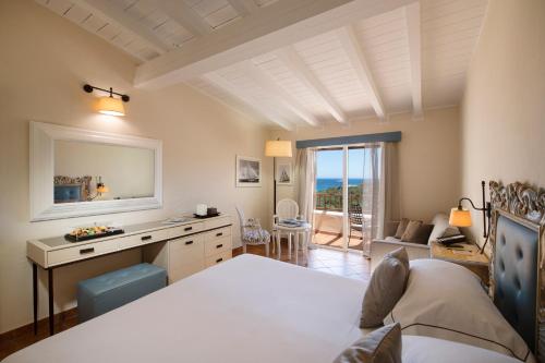 CPH | Pevero Hotel - Dining Experience and Restaurants