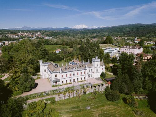 Dal Pozzo Castle - Unique Architectural Features