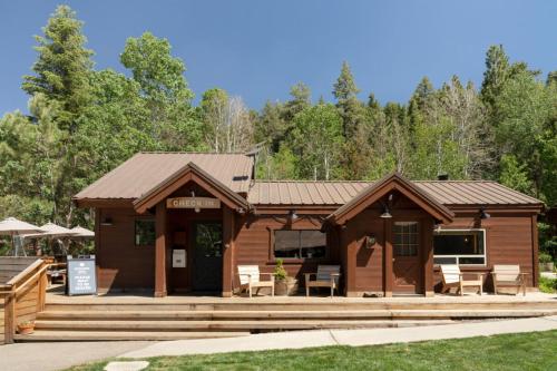 Desolation Hotel Hope Valley - Accommodation Options