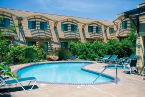 DoubleTree by Hilton Napa Valley - American Canyon - Accommodations and Room Types