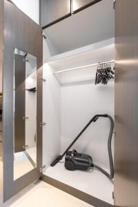 Downtown Ultra Luxury - Studio Suite - 5 Star Hotel Facilities- 15 Min Walk to Dubai Fountain - Facilities and Amenities
