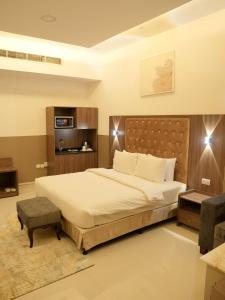 Dream Point Hotel - Amenities and Facilities