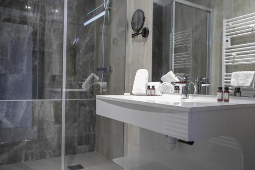 Eco-Residence Dolce Paese - Location and Attractions