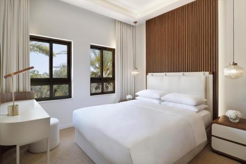 Elara Villas - Serviced by Park Hyatt Dubai - Guest Services and Experiences