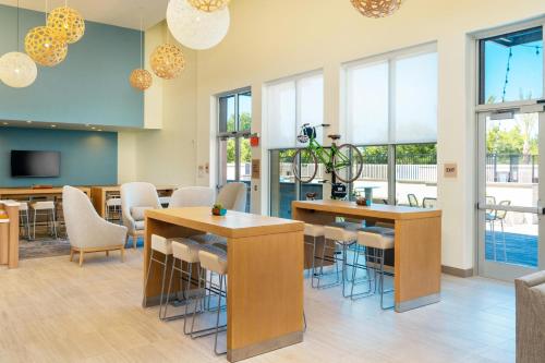Element Sacramento Airport - Room Types and Features