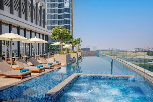 Embassy Suites By Hilton Dubai Business Bay - Dining Experiences