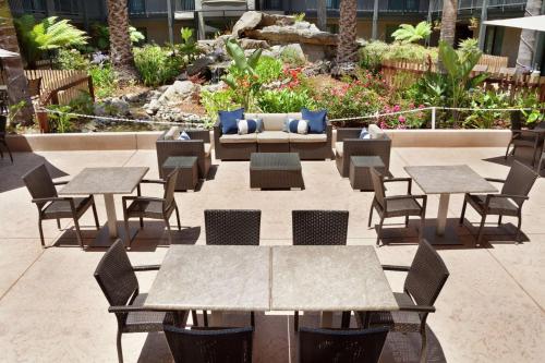 Embassy Suites by Hilton Lompoc Central Coast - Amenities and Facilities