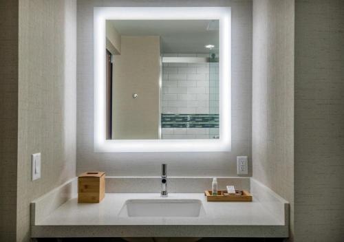 EVEN Hotel New York - Times Square South, an IHG Hotel - Guest Experience Highlights