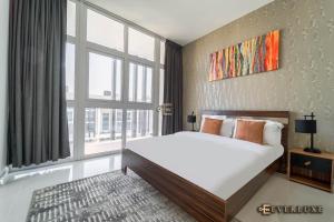 Everluxe Smart 2 Bedroom Villa In Akoya - Facilities and Amenities