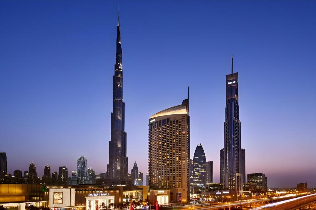 Fashion Avenue Dubai Mall -The Residence Review