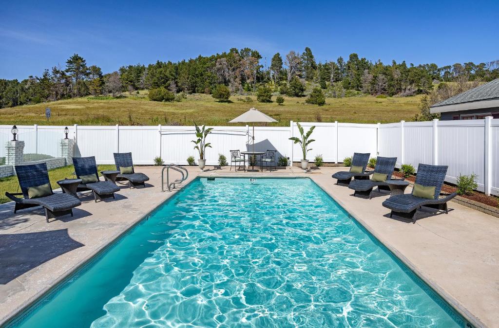 Fireside Inn on Moonstone Beach - Guest Reviews Breakdown