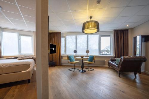Fletcher Hotel-Restaurant Arneville-Middelburg - Dining Options and Restaurant