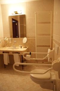 Fletcher Hotel-Restaurant De Dikke Van Dale - Dining and Cuisine