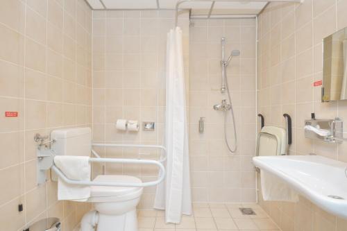 Fletcher Hotel-Restaurant 's-Hertogenbosch - Dining and Onsite Amenities